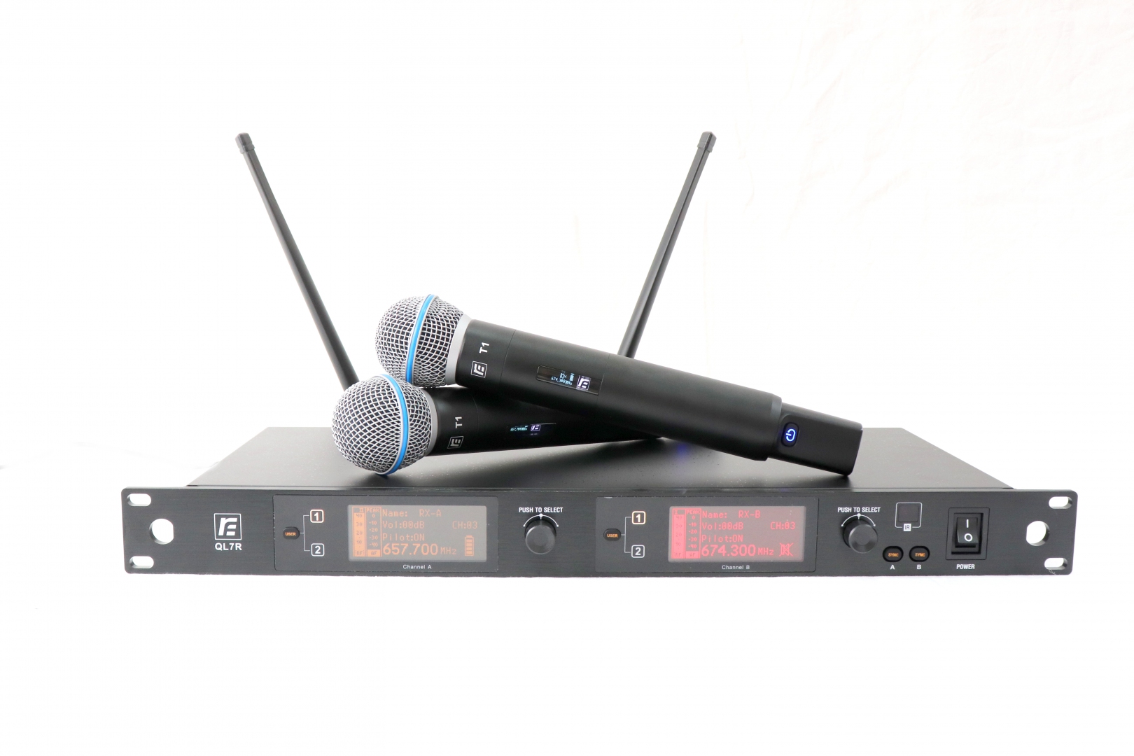 RFIntell QL7R/T1-A 651,800-683,400 МГц 2-канальная радиосистема с 2-мя ручными микрофонами в Кемеровской области